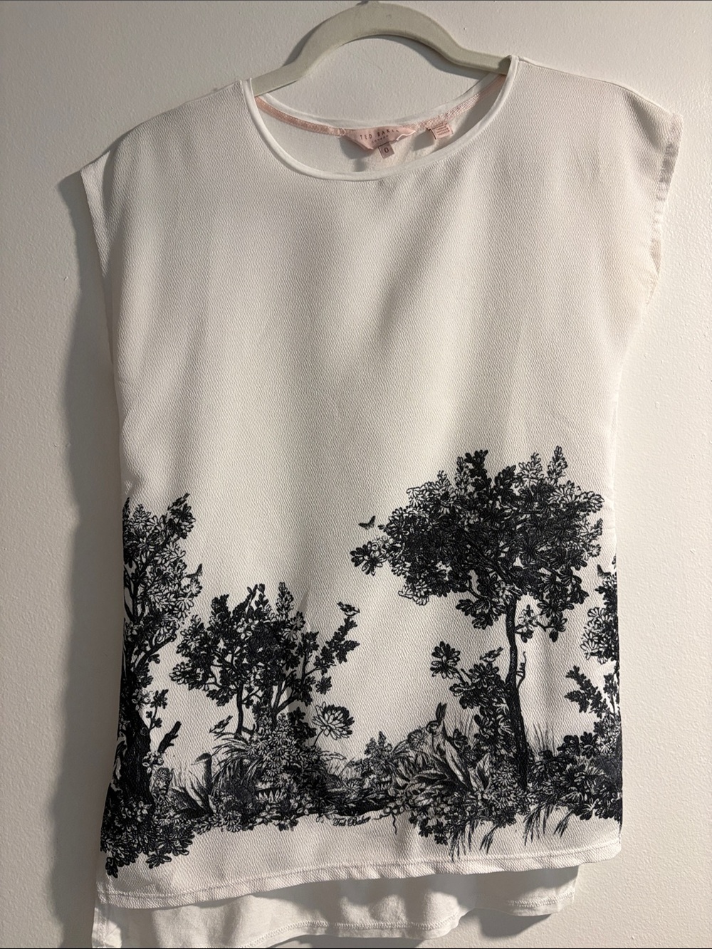 Ted Baker London White Short Sleeve Blouse with Black Botanical Border